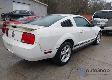 2007 Ford Mustang V6 Deluxe/V6 Premium from USA, damaged, VIN 1ZVFT80N575239727